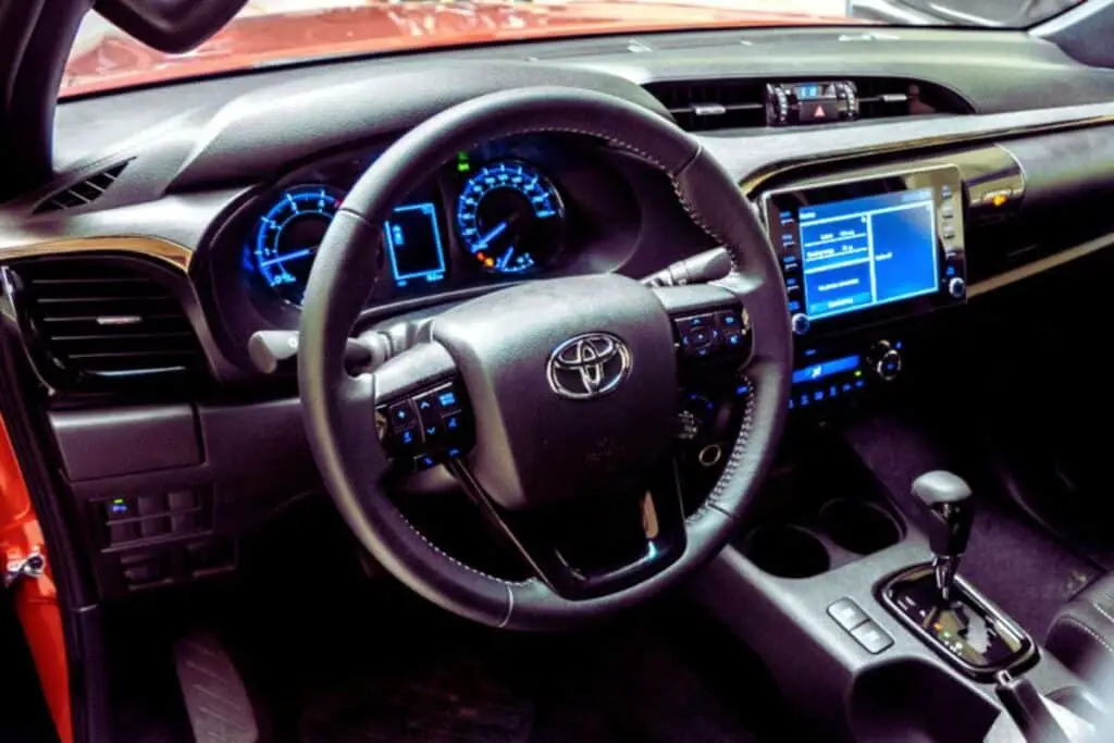 Hilux SW4 Interior